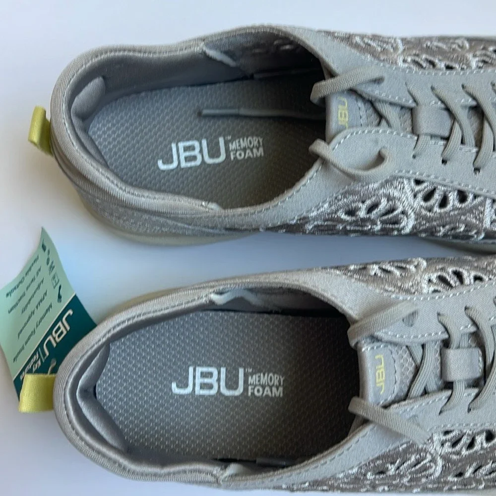 JBU Solar Gray Light Gray‎ Floral Lace Sneakers 7.5 NWT